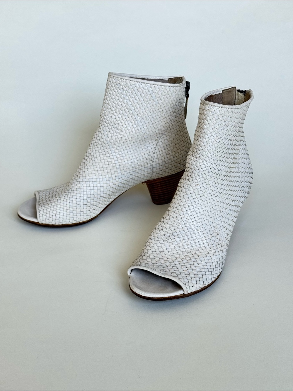 Marsèll Woven Leather Peep Toe Ankle Boots In White Leather - Size 36 - Italy